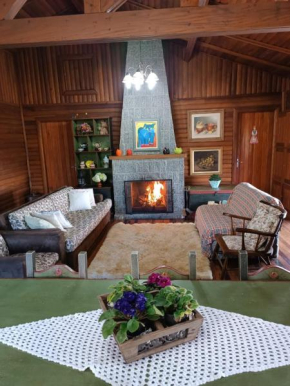 Casa de Campos do Jordao no alto da Vila Inglesa com vista maravilhosa